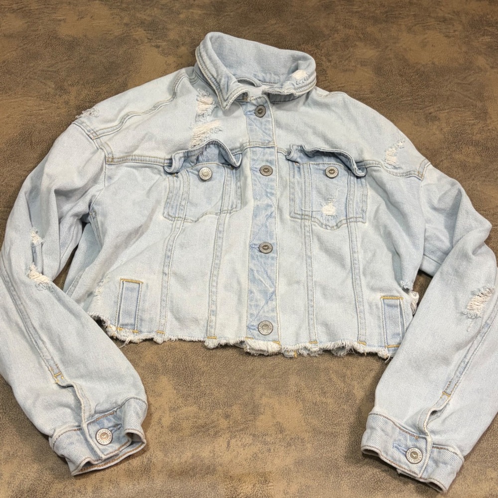 Hollister Denim Jacket Womens Small Light Wash Distressed Cropped